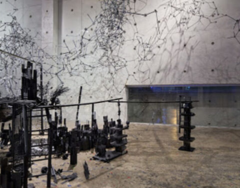 김채원 〈Labyrinth〉